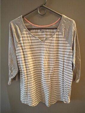 Lane Bryant Gray & White Striped 3/4 Sleeve Tee